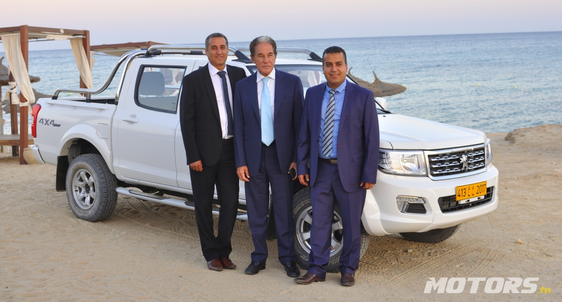 De gauche à droite : Mr. Sarhane Khalfaoui, Mr. Abderrahim Zouari et Mr. khaled Abdessamad