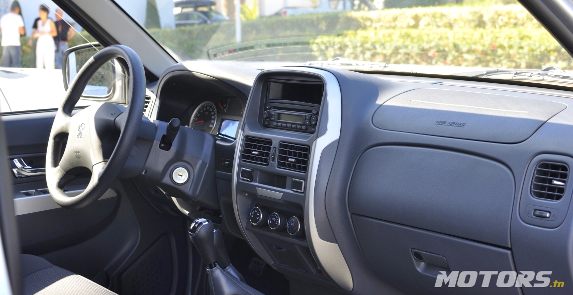 Essai-du-pick-up-Peugeot Tunisie Motors tn (6)